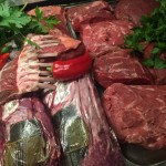 Frisches Fleisch Steakhaus Angus – Foto: Flying Media